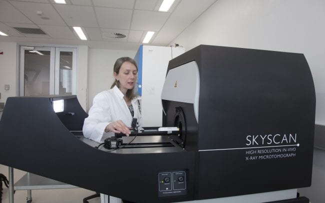 A researcher using the SkyScan micro-CT at UWA