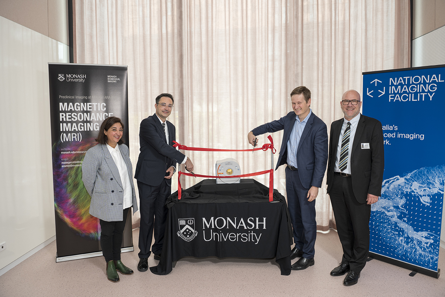 Faster, sharper MRI images now available for Victorians: new 3T MRI scanner launched